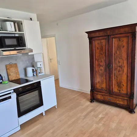 Apartman Moguntia 1, Naehe Uni Und Zdf