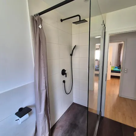 Moguntia 1 - Naehe Uni Uniklinik Zdf Boehringer 2-Zimmer Balkon