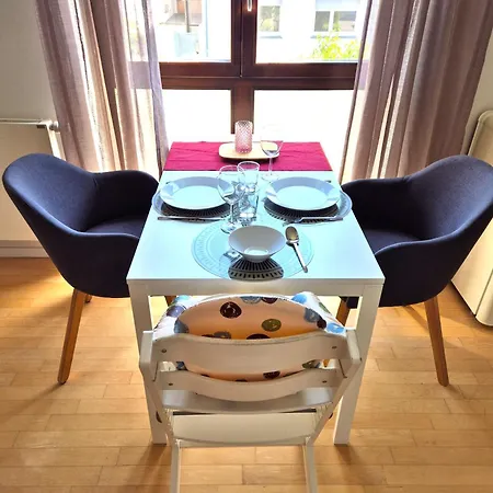 Moguntia 1, Naehe Uni Und Zdf Appartement *