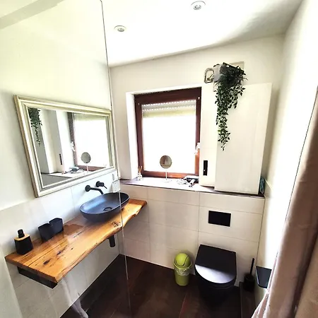 Moguntia 1 - Naehe Uni Uniklinik Zdf Boehringer 2-Zimmer Balkon *