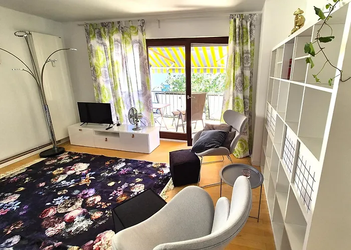 Moguntia 1, Naehe Uni Und Zdf *