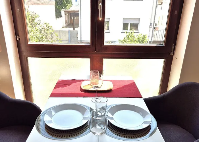 Moguntia 1, Naehe Uni Und Zdf